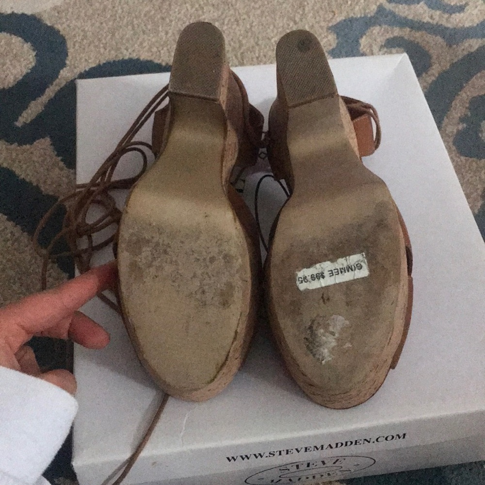 Steve Madden cork lace up sandals - Picture 6 of 7